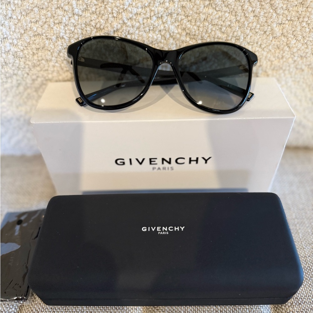 Givenchy Black Frame Sunglasses with Gradient Gray Lenses. New